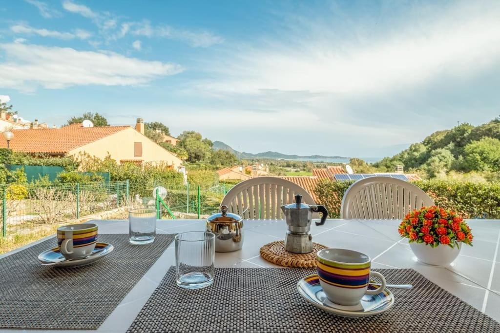 Sea View- 5 Minutes From The Beach Garden, Wi-Fi, Bbq Costa Rei Luaran gambar