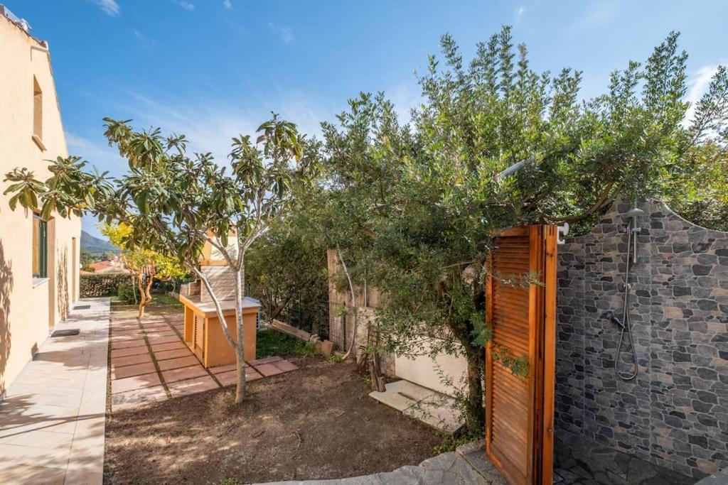 Sea View- 5 Minutes From The Beach Garden, Wi-Fi, Bbq Costa Rei Luaran gambar