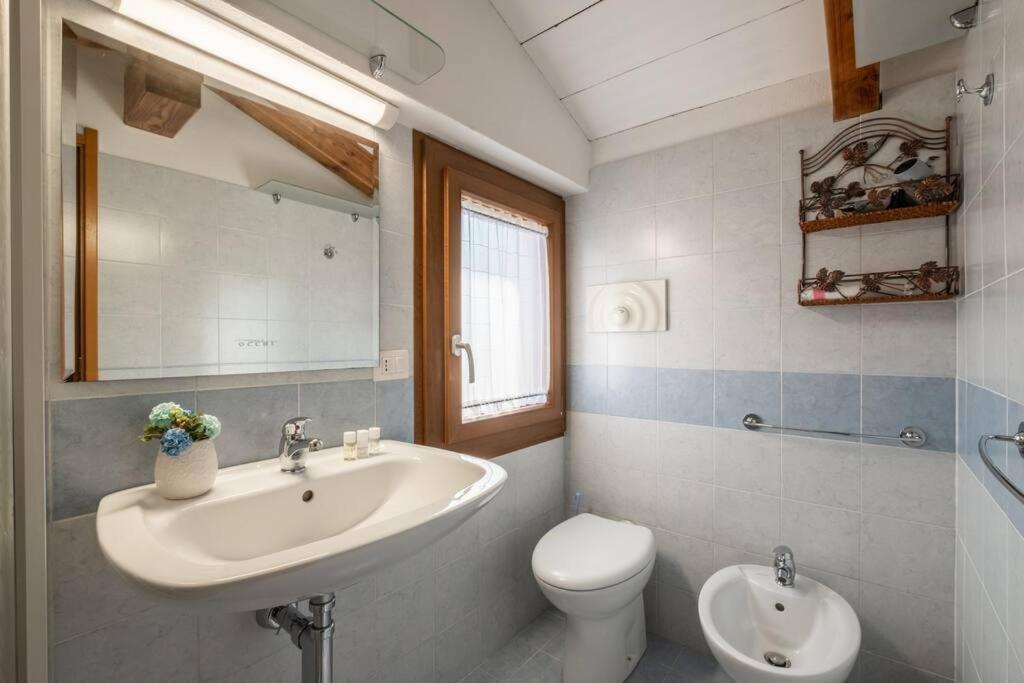 Sea View- 5 Minutes From The Beach Garden, Wi-Fi, Bbq Costa Rei Luaran gambar
